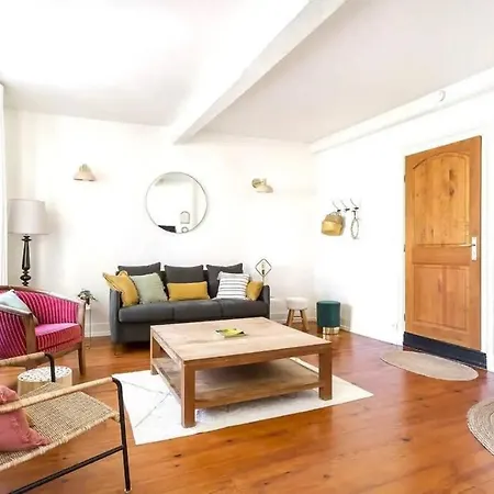 Le Fidesien Apartment *